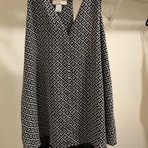 CUTE TOP FROM THE LOFT